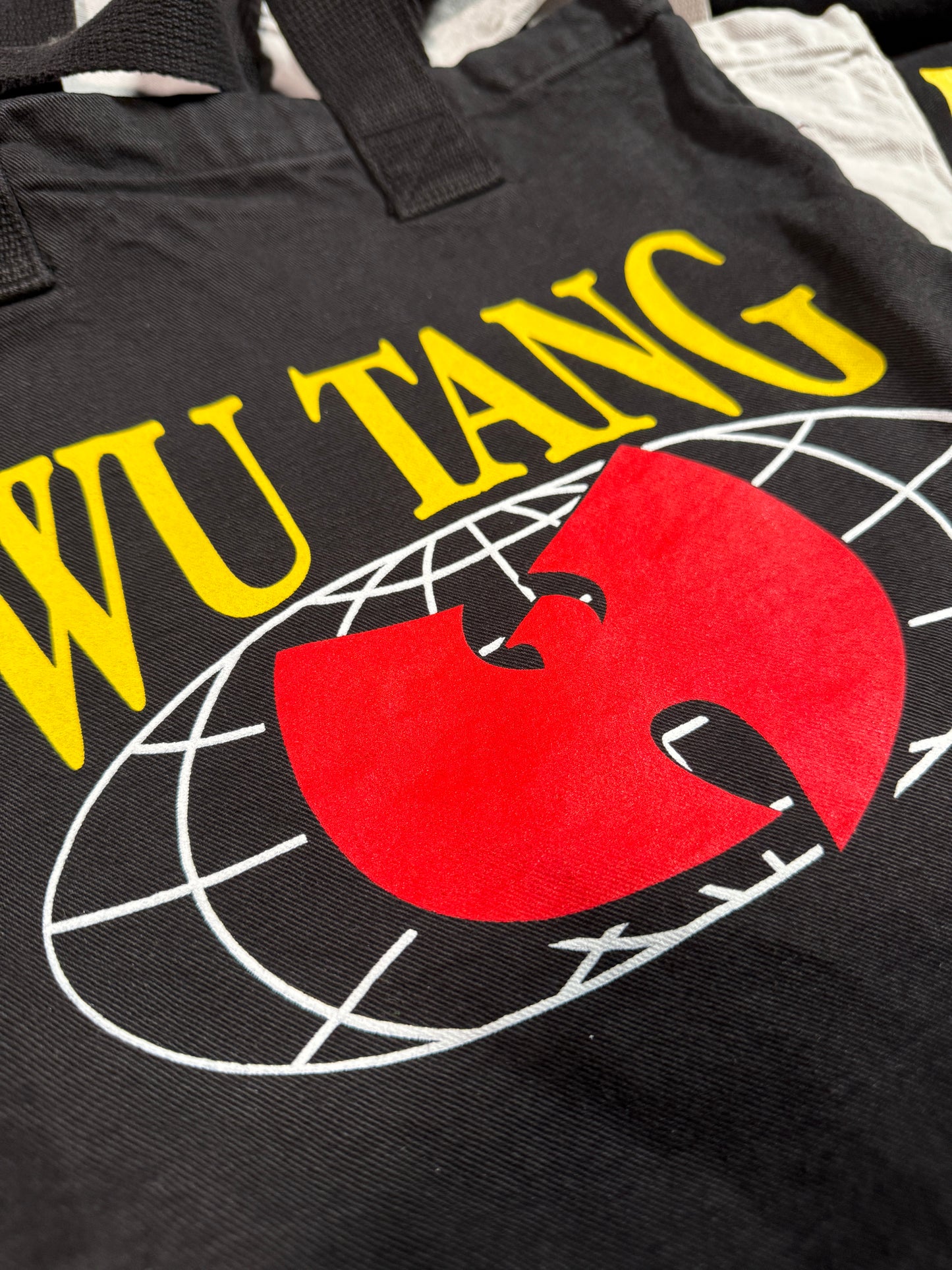 WU (TOTE BAGS)
