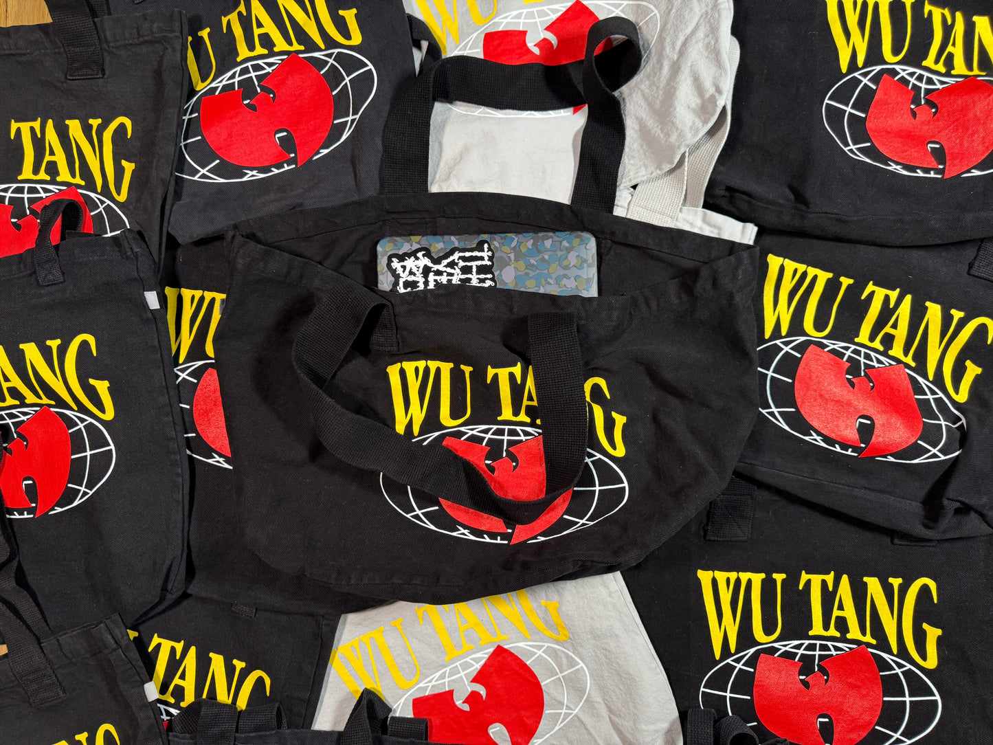 WU (TOTE BAGS)
