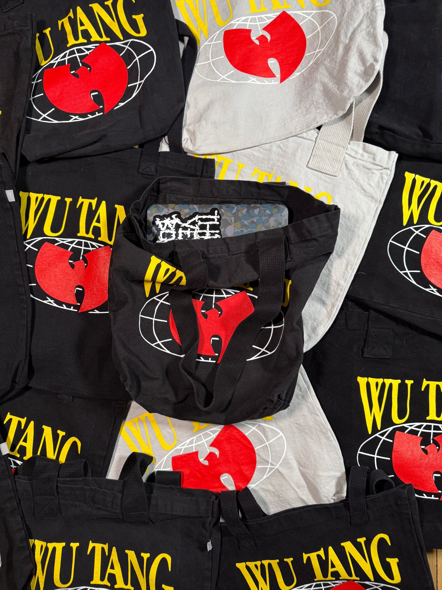 WU (TOTE BAGS)